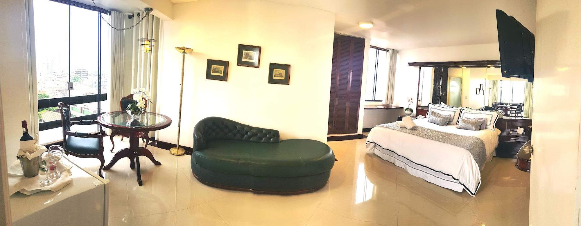 Hotel Arenal Santa Cruz de La Sierra Εξωτερικό φωτογραφία