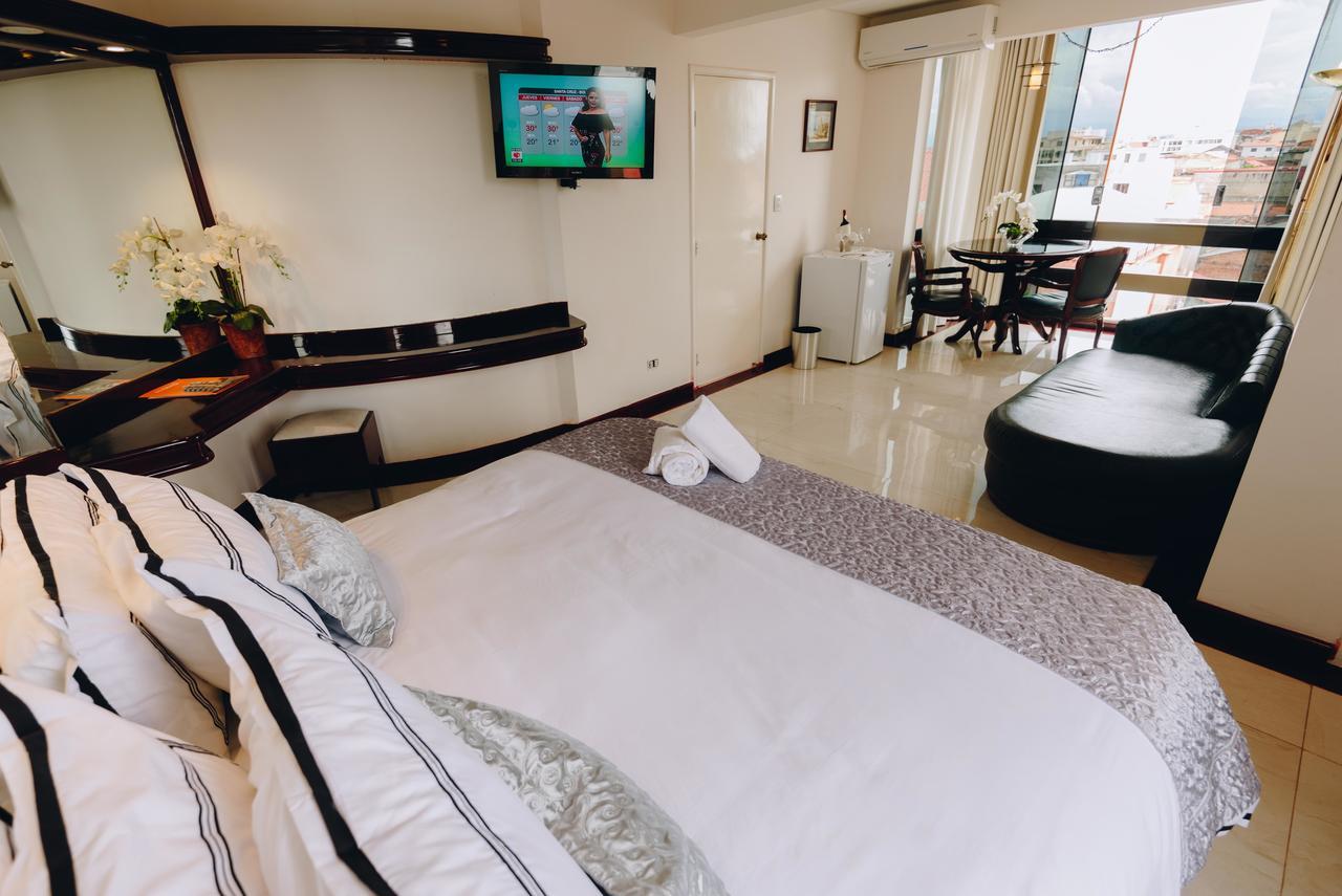 Hotel Arenal Santa Cruz de La Sierra Εξωτερικό φωτογραφία